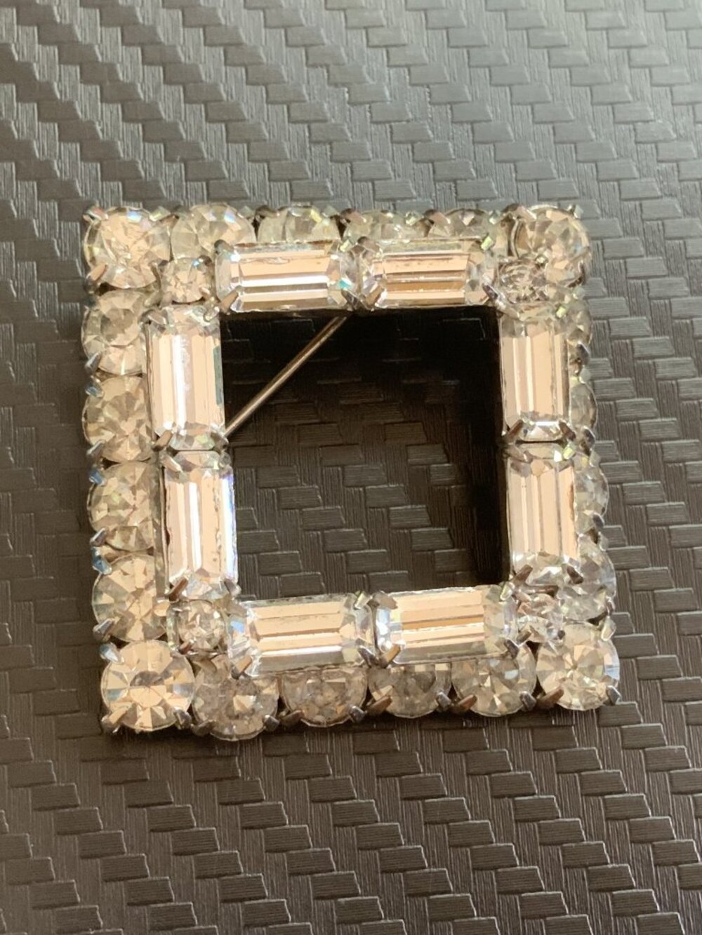 Vintage Silver Tone Clear Rhinestone Brooch